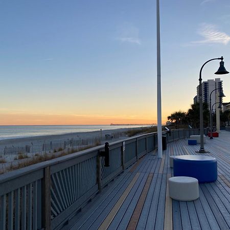 شاطئ ميرتل Camelot By The Sea Ocean Front Condo المظهر الخارجي الصورة