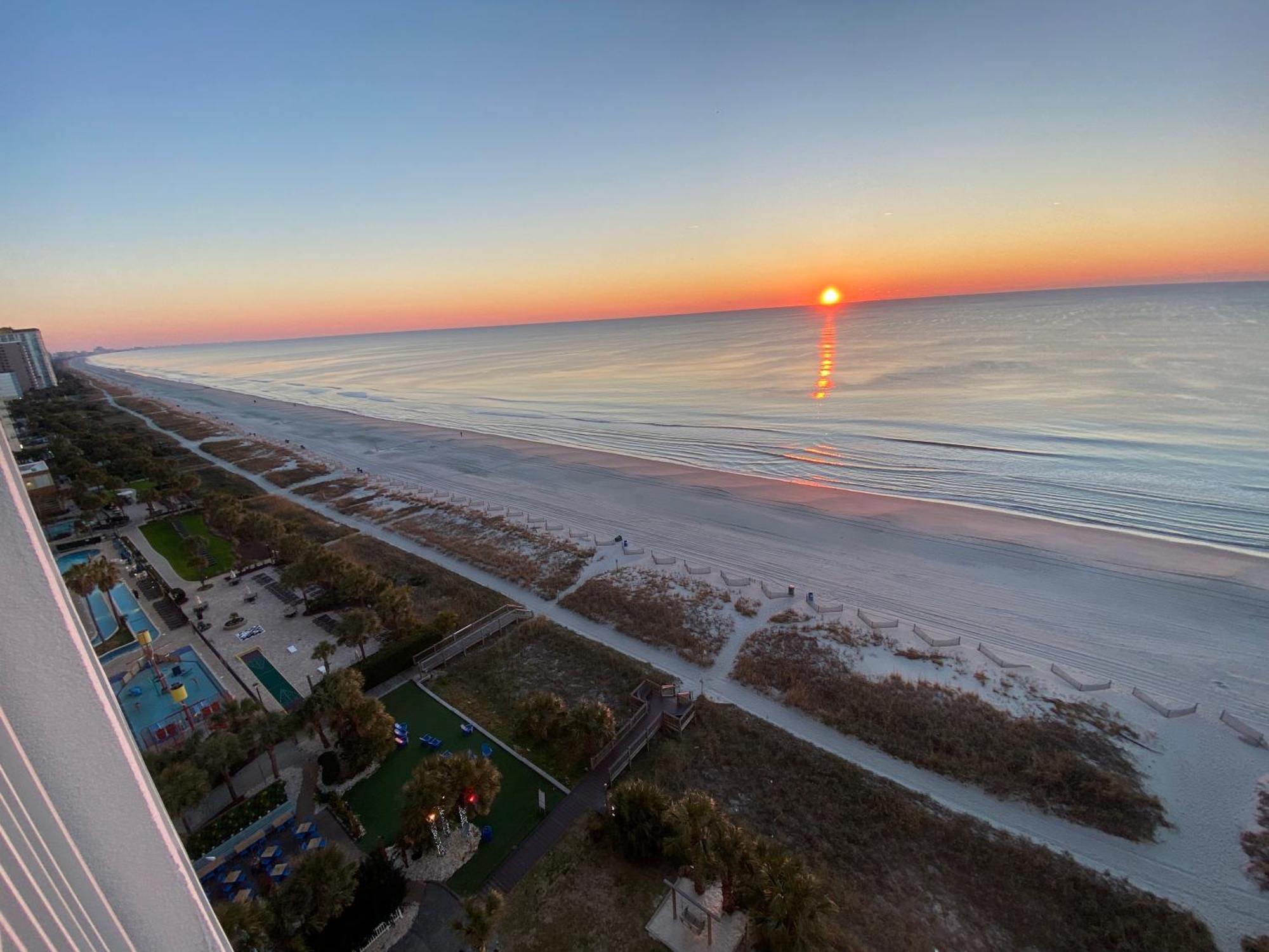شاطئ ميرتل Camelot By The Sea Ocean Front Condo المظهر الخارجي الصورة